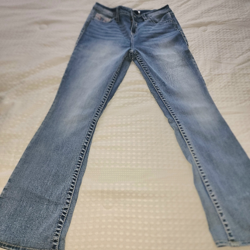 Vigoss Bootcut Women's Jeans Size 10 – Embroidered Back Pocket Detail